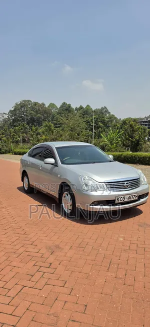 Nissan Bluebird 2009 Silver