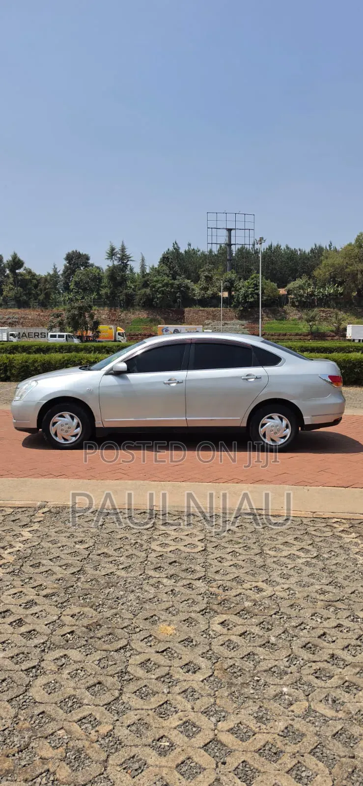 Nissan Bluebird 2009 Silver