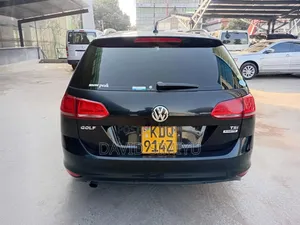 Volkswagen Golf 2016 Black
