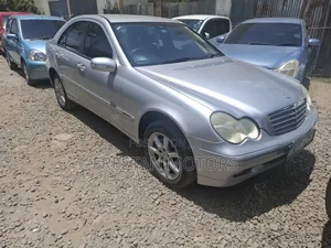 Mercedes-Benz C180 2005 Silver