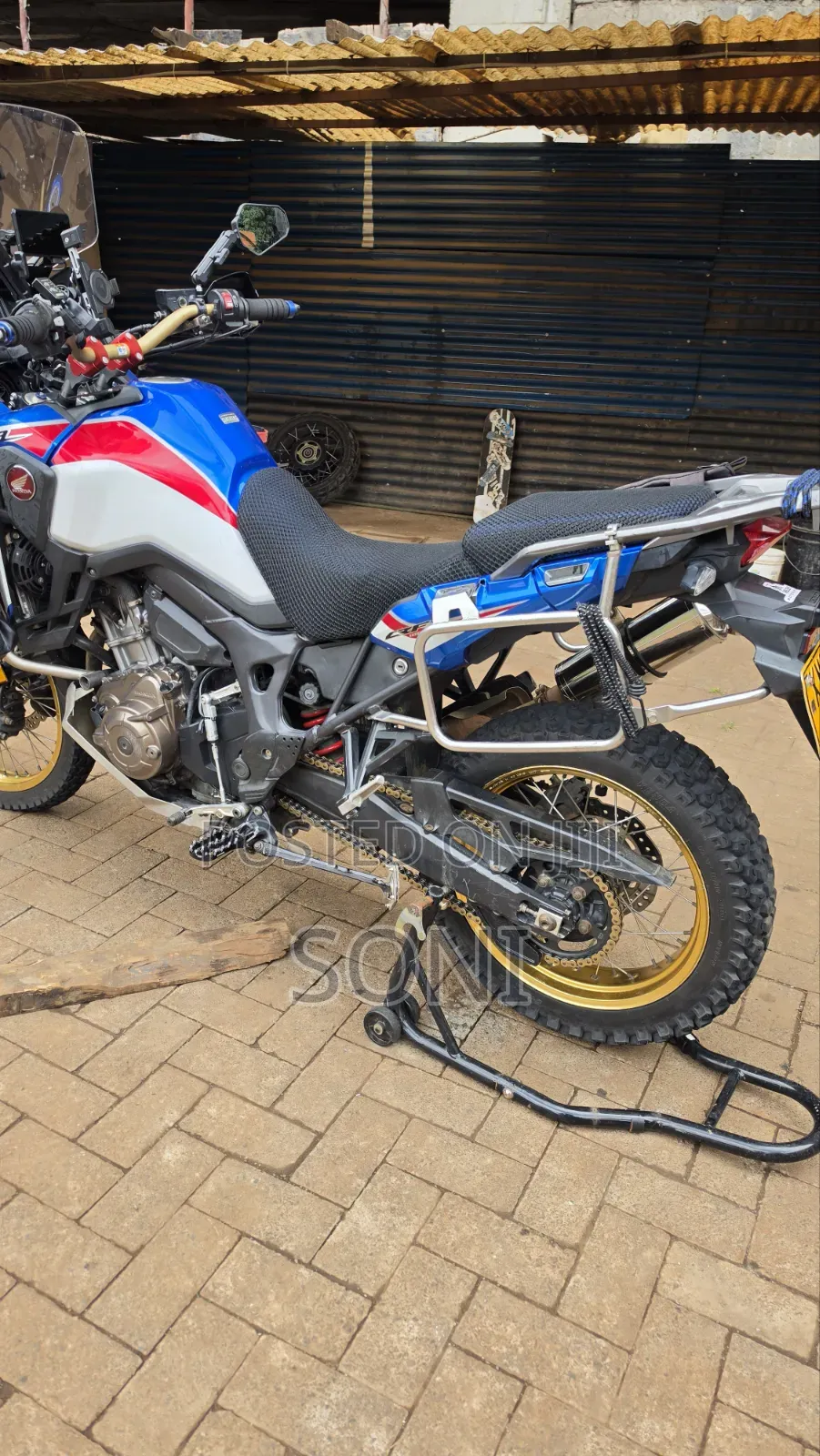 Honda 2019 Blue