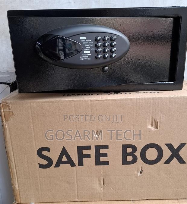 11.5kg Heavy Duty Document & Money Safe Box With Keypad