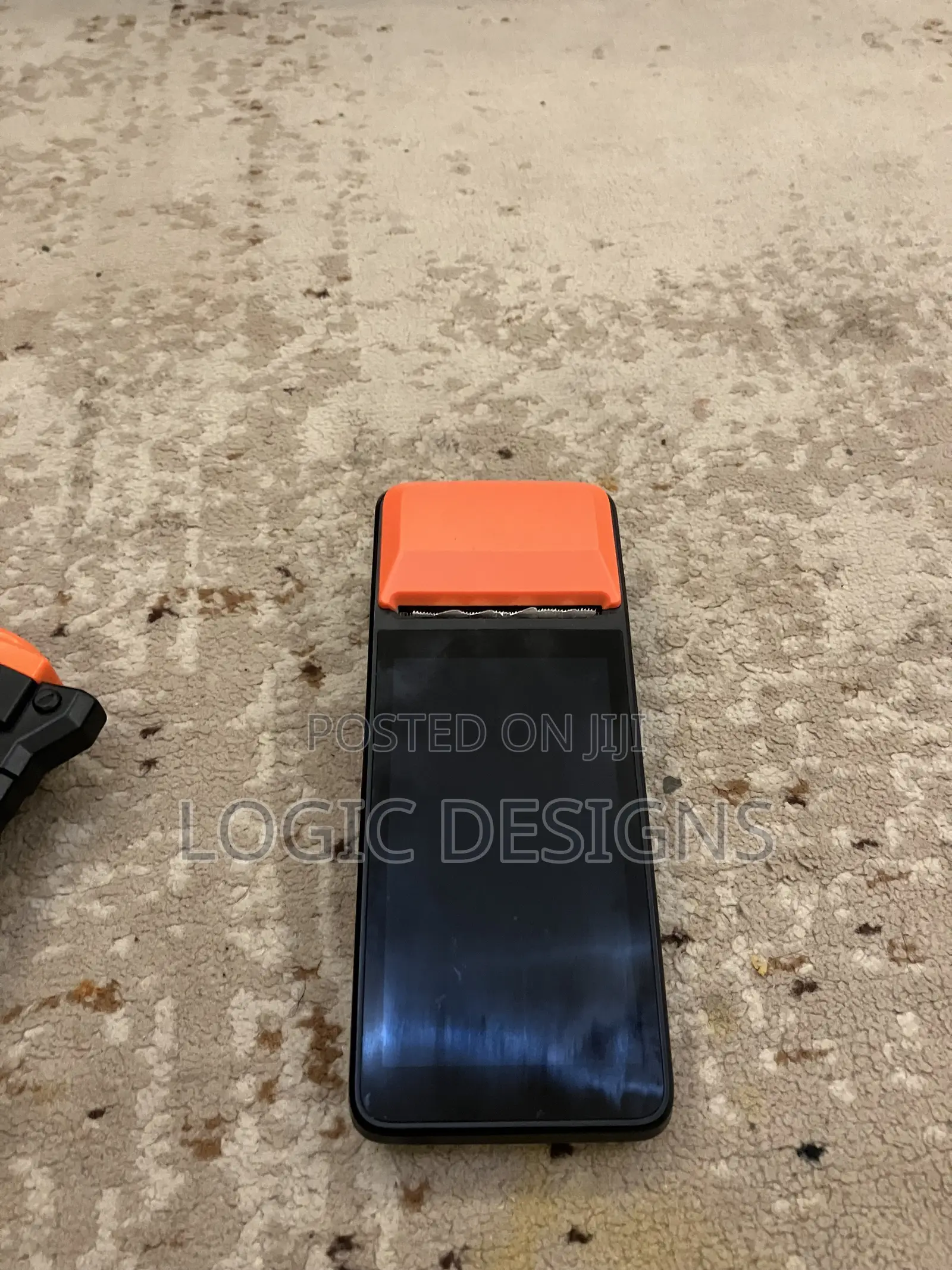 Handheld Android 8 POS With Printer