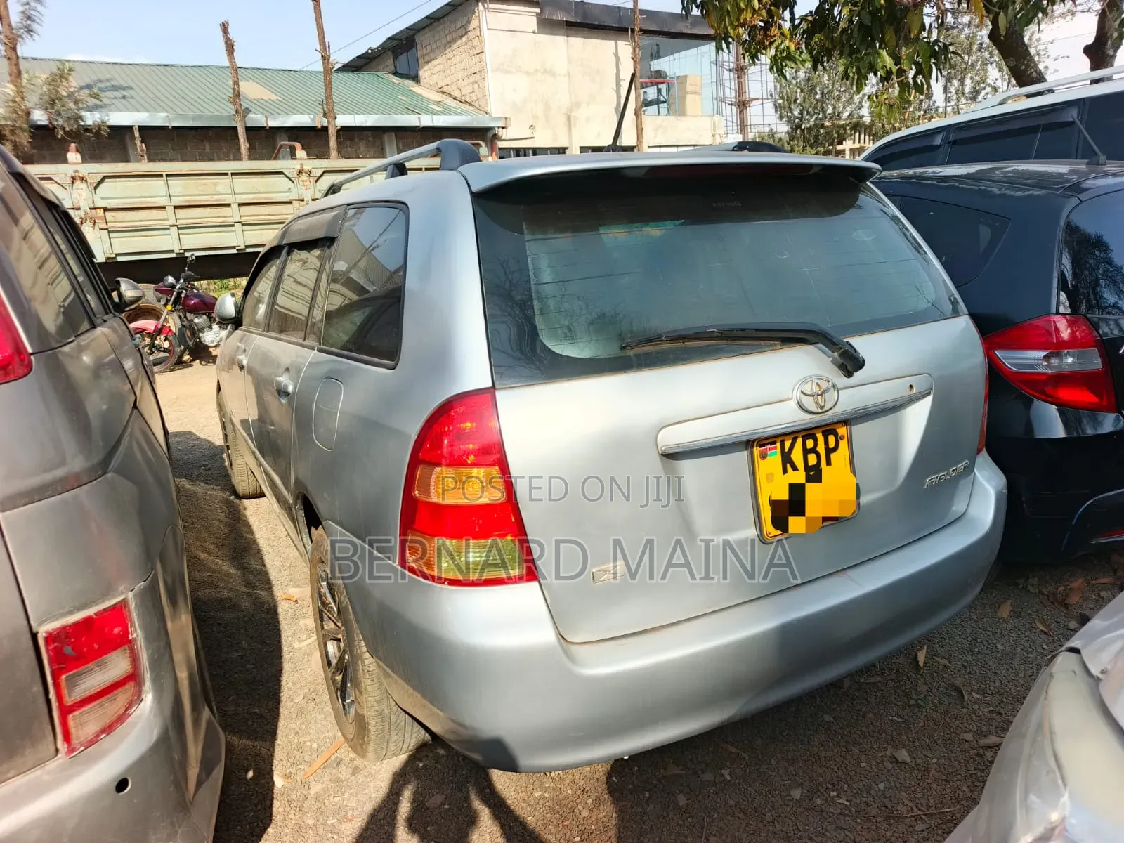 Toyota Corolla Fielder 2004 Silver