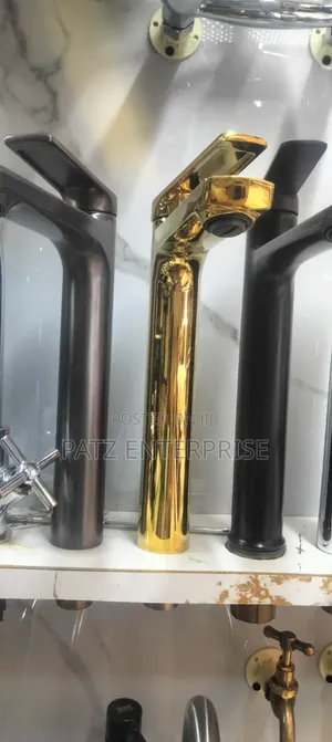 Mixture Tap With a Luxurious Gold