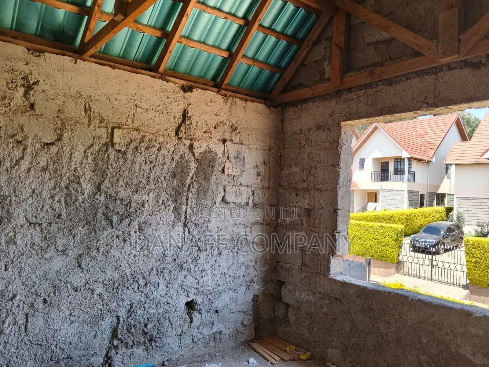 9bdrm Villa in Kadeya Villas, Oluulua for sale