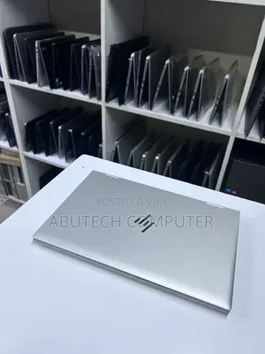 Laptop HP EliteBook 830 G8 8GB Intel Core i7 SSD 256GB