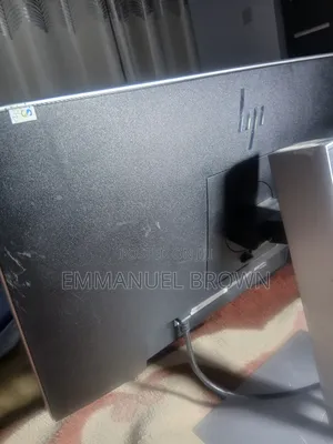 HP E223 Frameless Monitor 22"