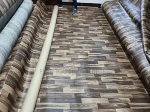 New Wood-Effect Vinyl Floor Carpets