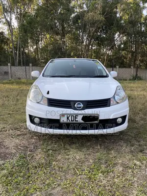 Nissan Advan 2012 White