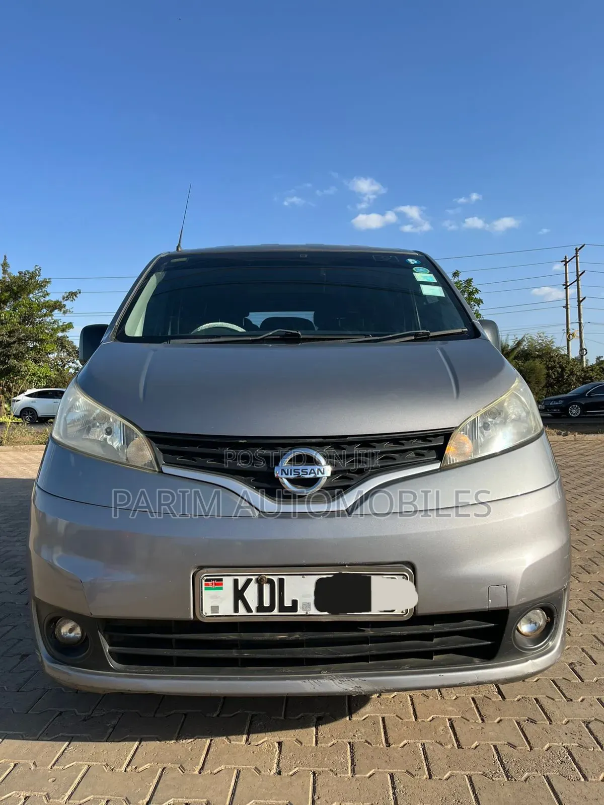 Nissan NP200 2016 Gray