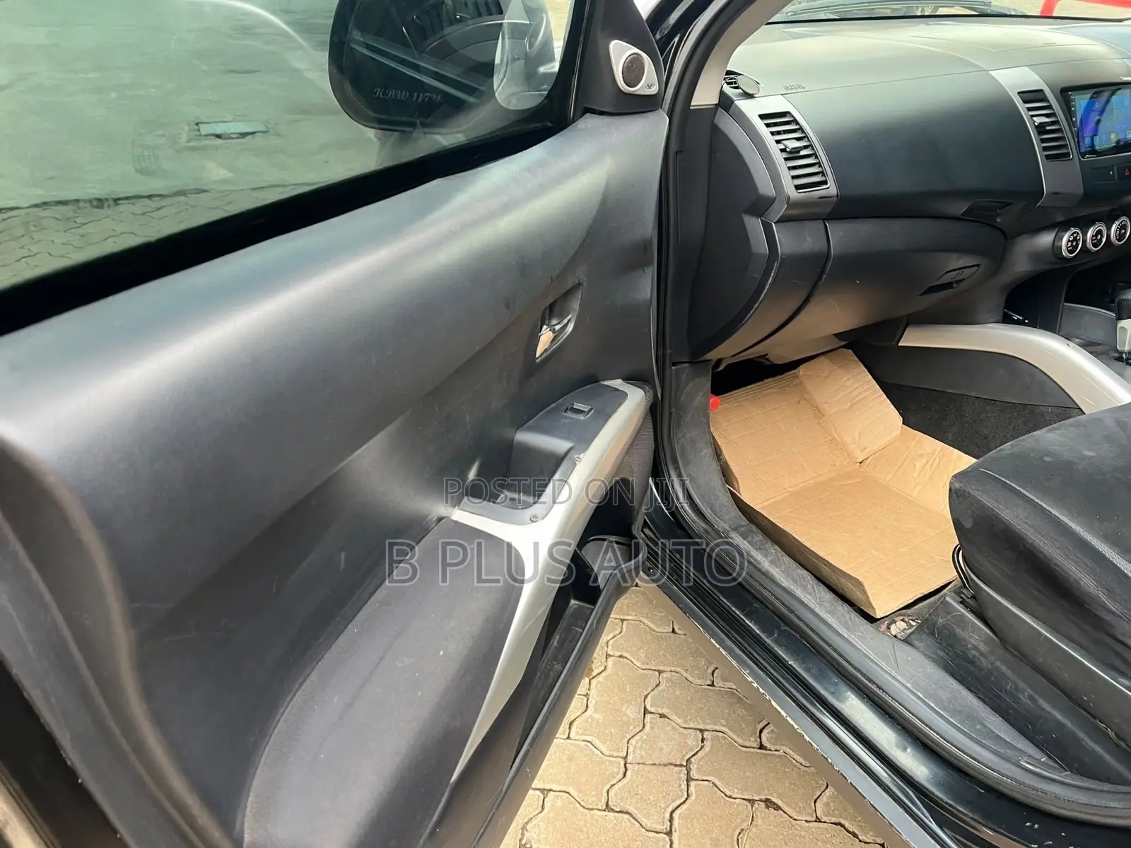 Mitsubishi Outlander 2008 Black