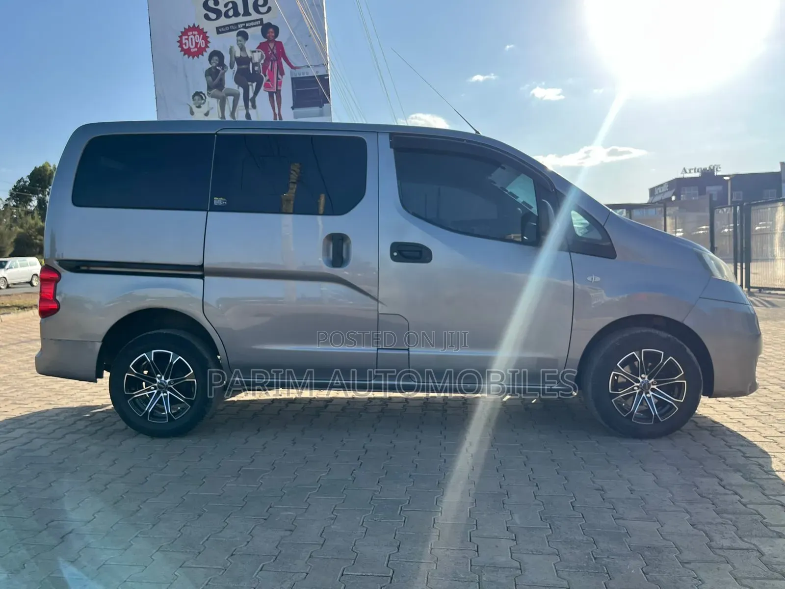 Nissan NP200 2016 Gray