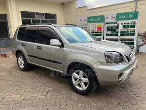 Nissan X-Trail 2005 Beige