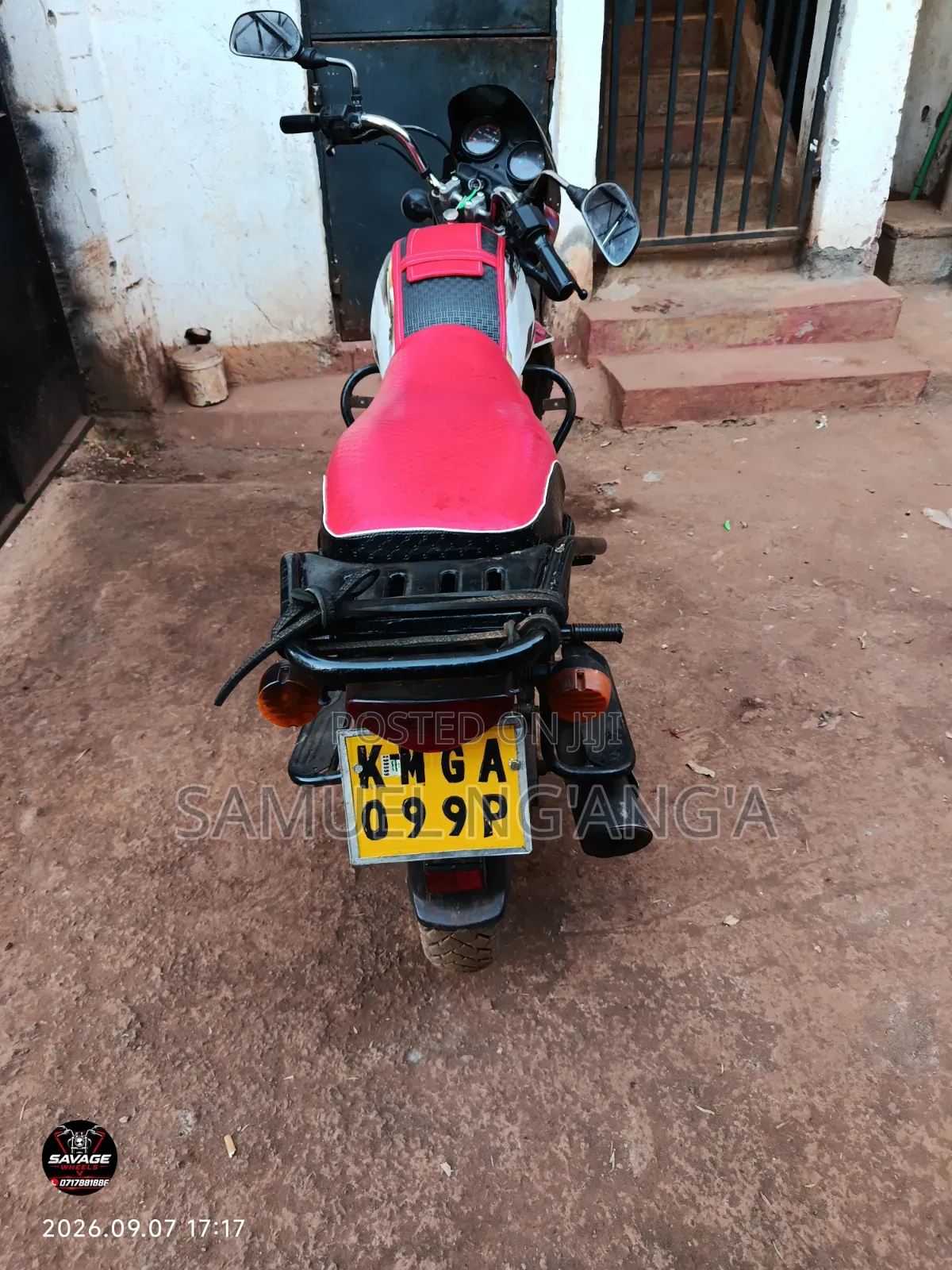 Bajaj Boxer 2020 Red