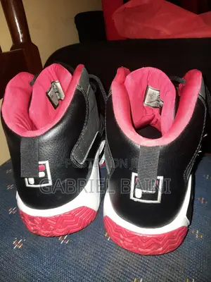 FILA Men’s Black High Top Basketball Shoes