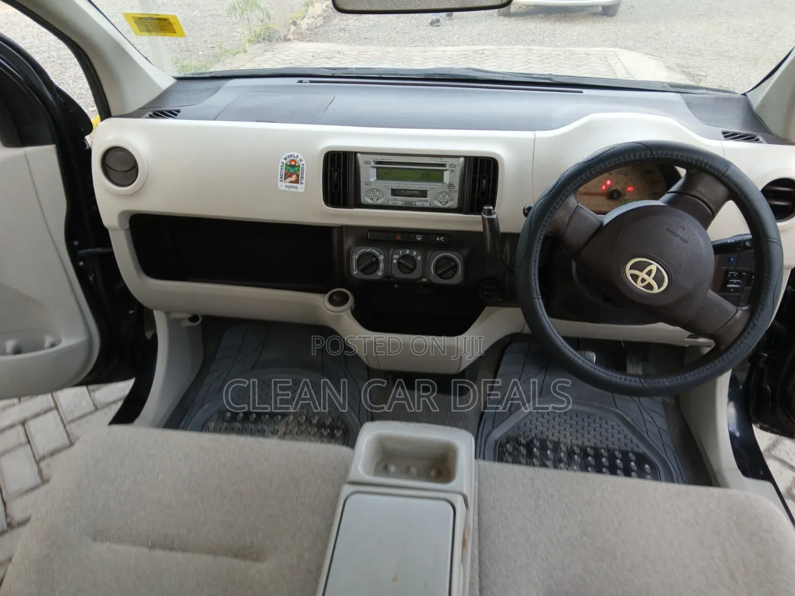 Toyota Passo 2013 Black