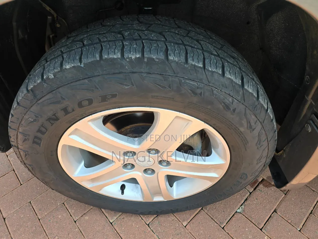 Suzuki Escudo 2005 Gray