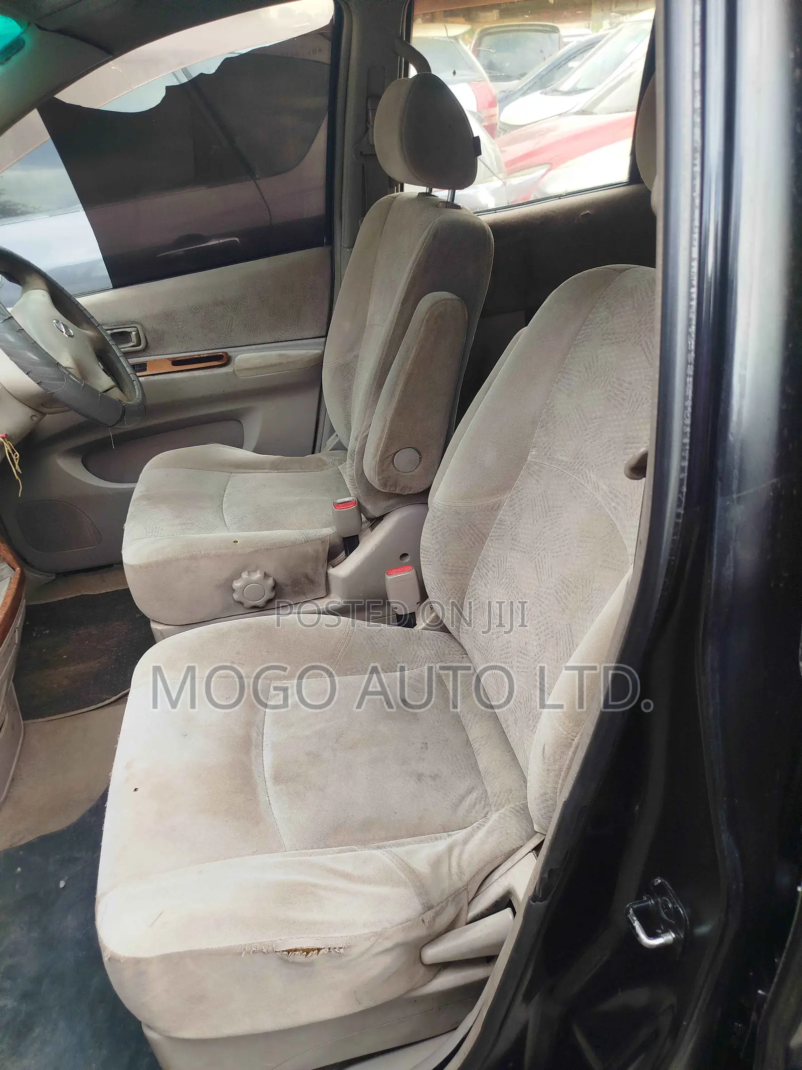 Nissan Liberty 2003 Black
