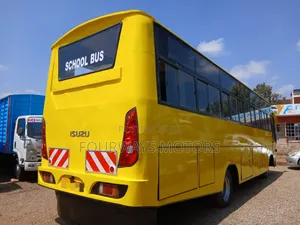 Isuzu FRR 2008 Yellow