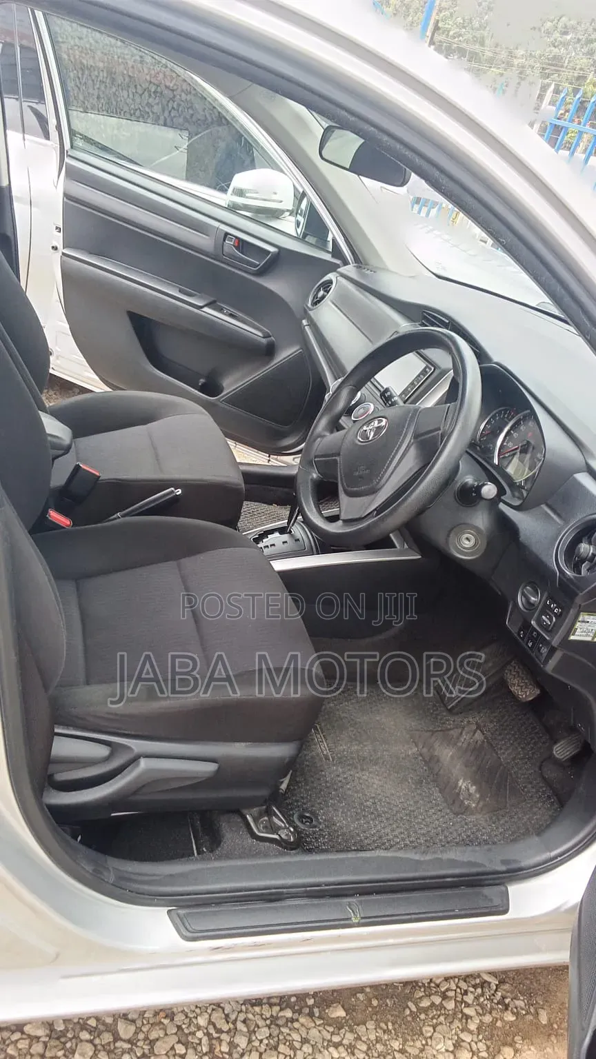 Toyota Corolla 2019 Silver