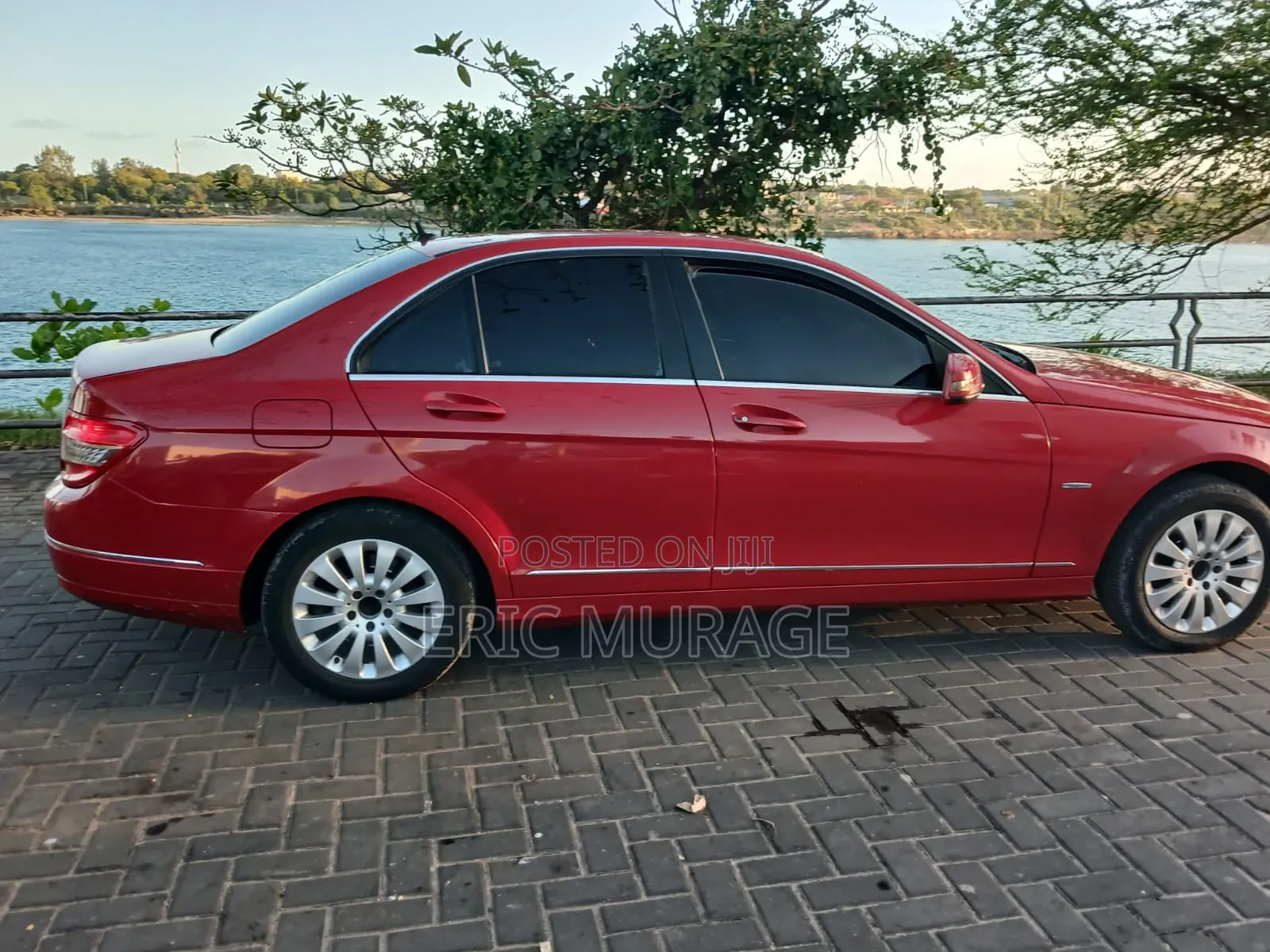 Mercedes-Benz C-Class 2010 Red