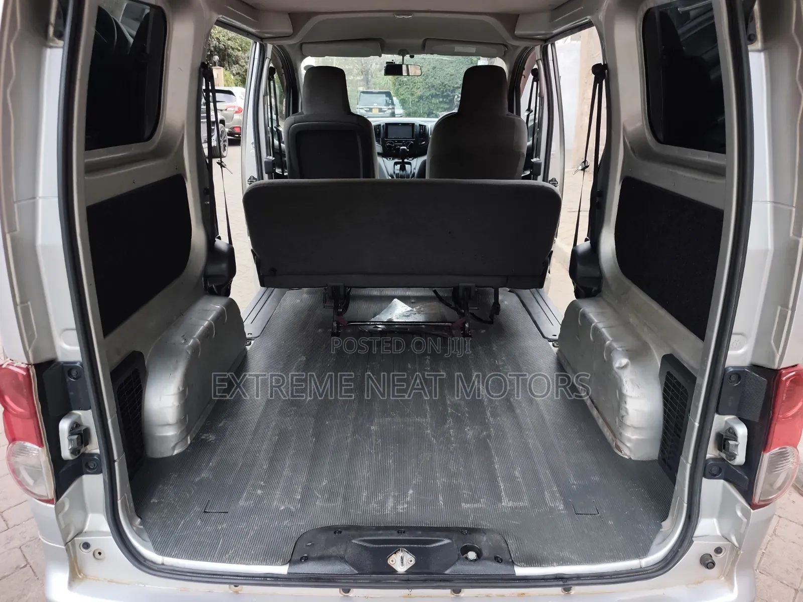 Nissan NV200 2015 Silver