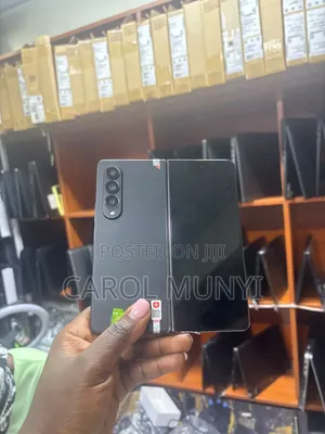 New Samsung Galaxy Fold 512 GB Black