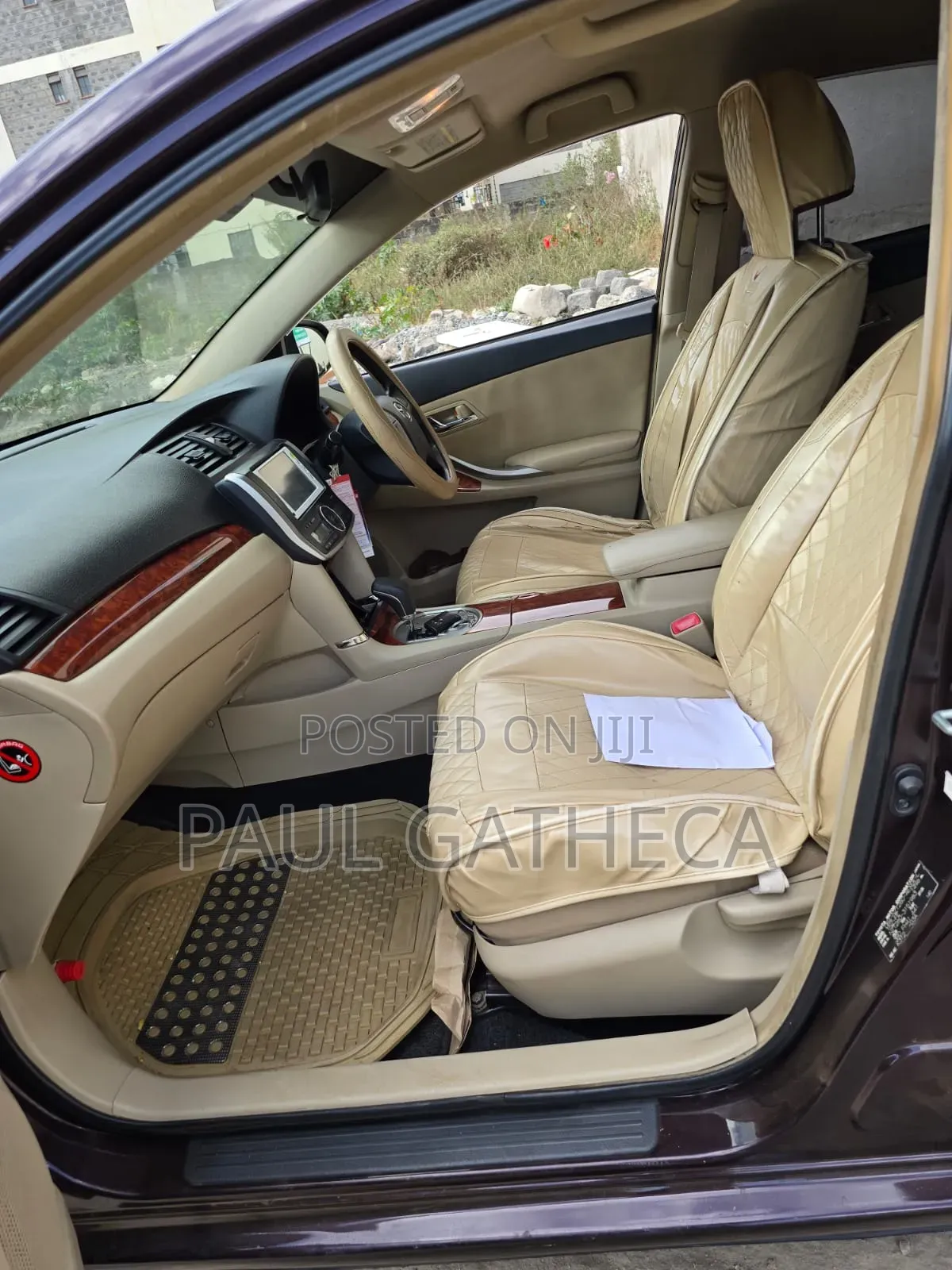 Toyota Premio 2014 Maroon