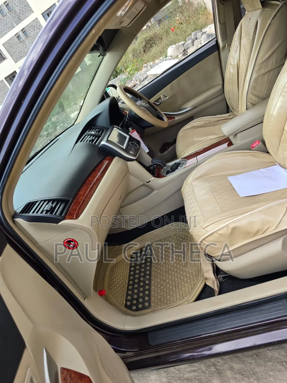 Toyota Premio 2014 Maroon