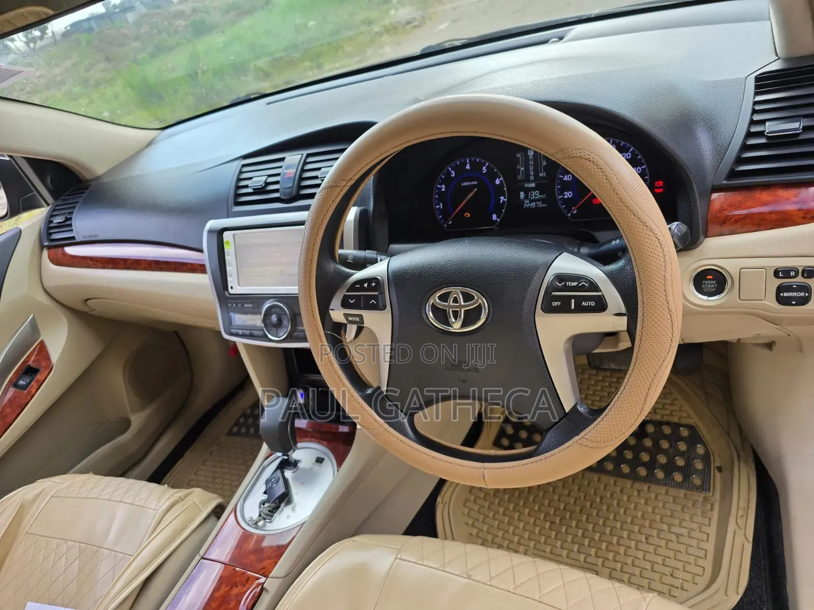 Toyota Premio 2014 Maroon