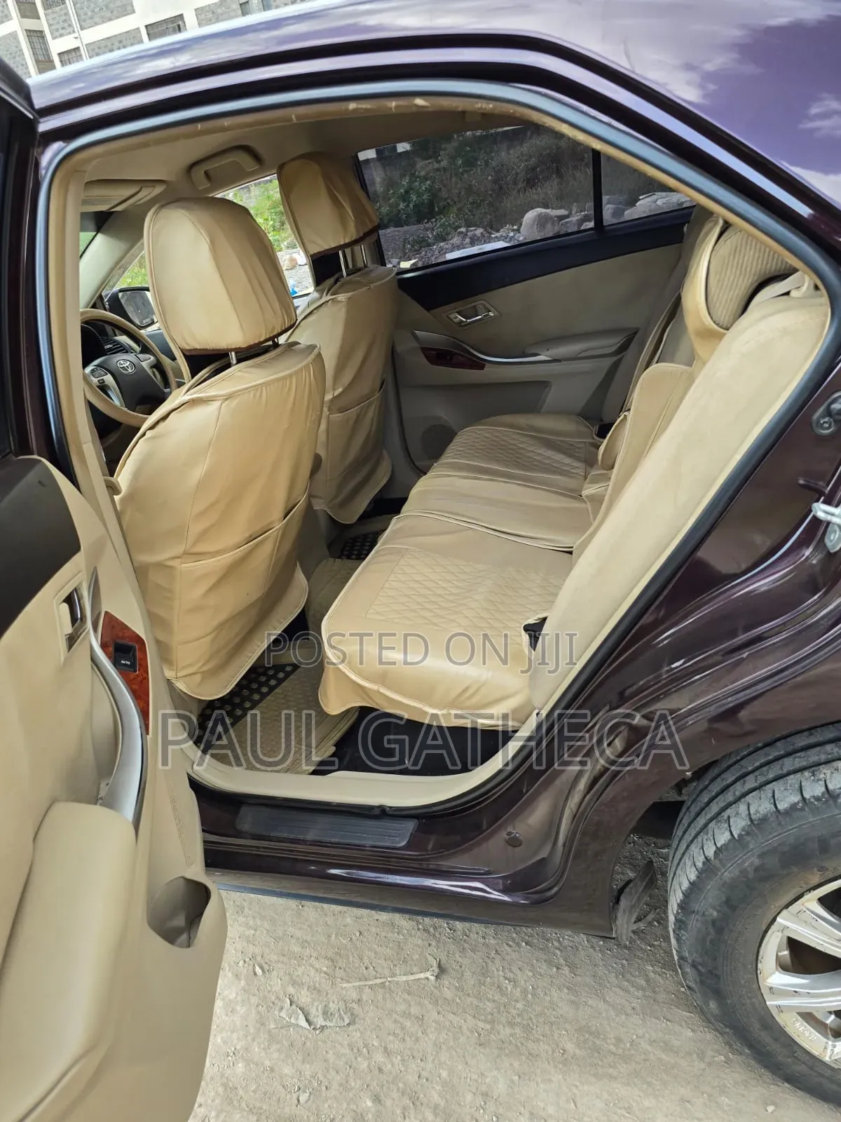 Toyota Premio 2014 Maroon
