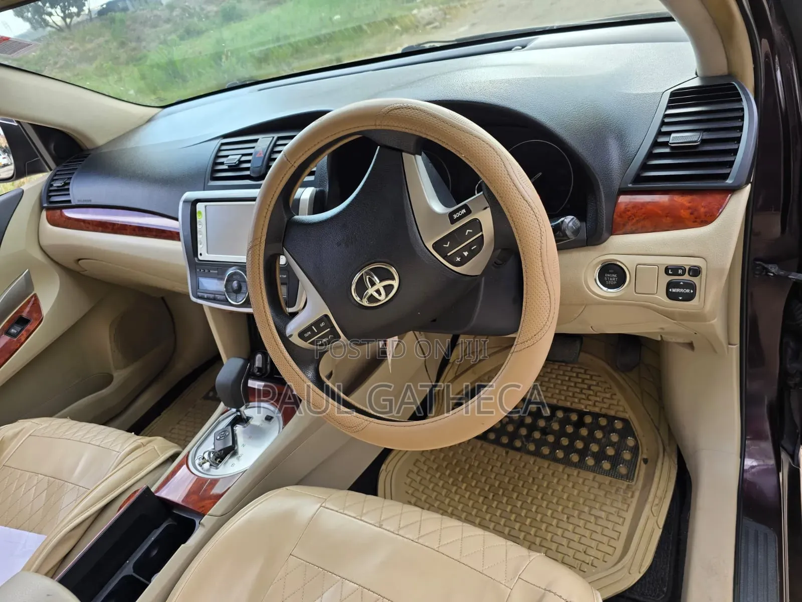 Toyota Premio 2014 Maroon