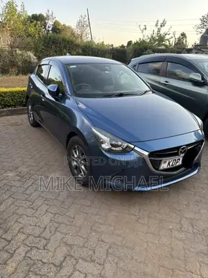 Mazda Demio 2017 Blue