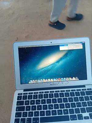 Laptop Apple MacBook 2012 4GB Intel Core i5 HDD+SSD 140GB