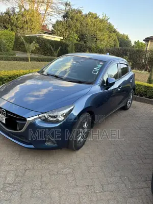 Mazda Demio 2017 Blue