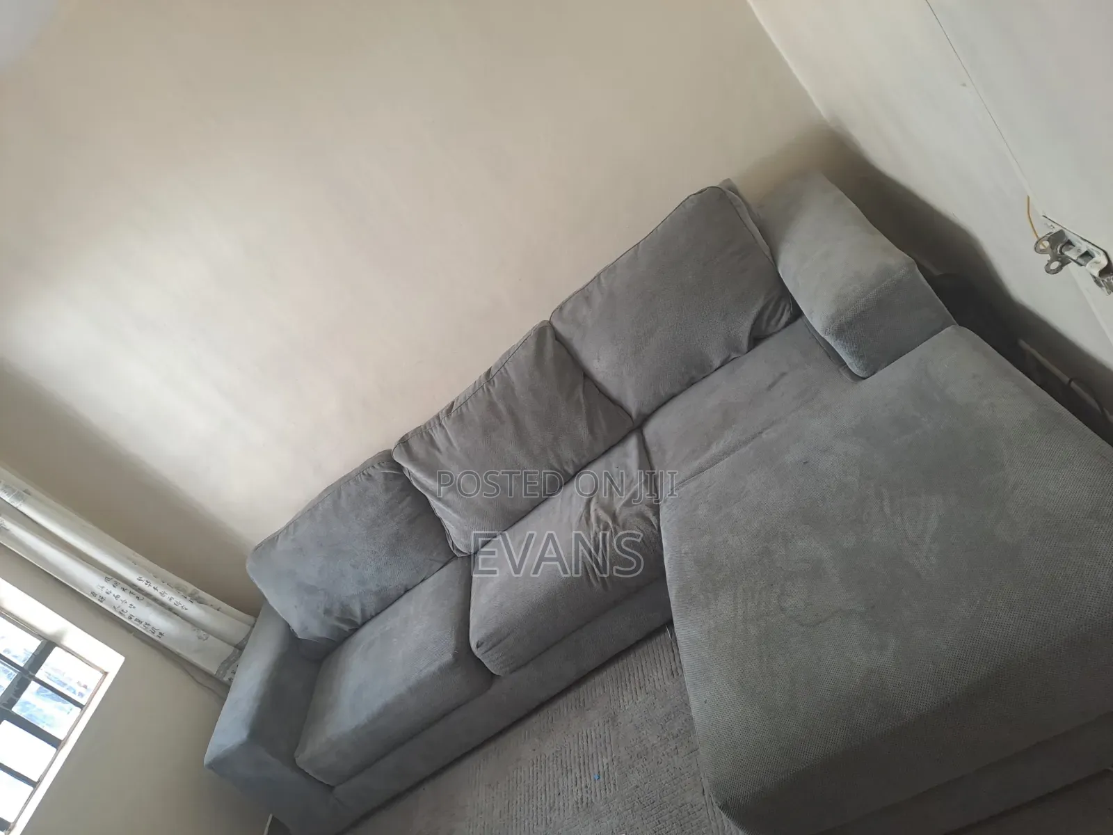 Spring Sofa for Sale - 9×6 FT