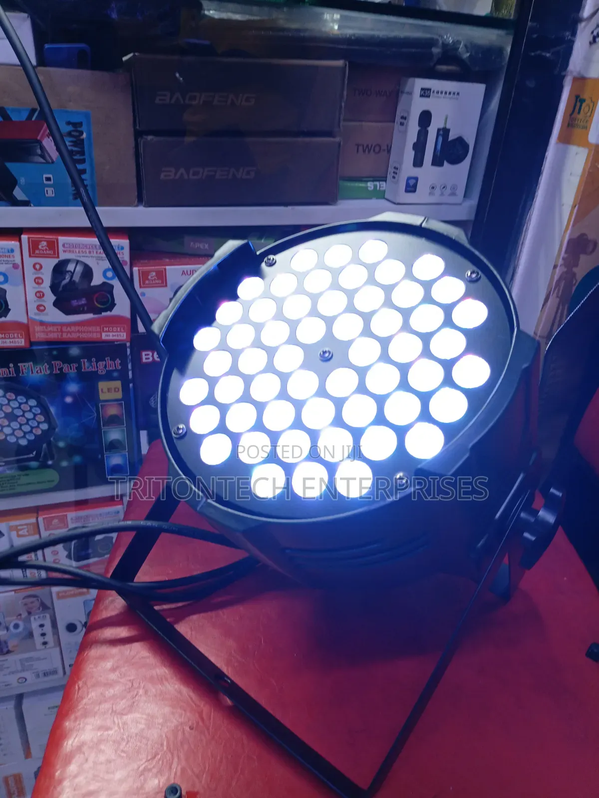 SpectraWash 54TM Professional Venue Illuminator