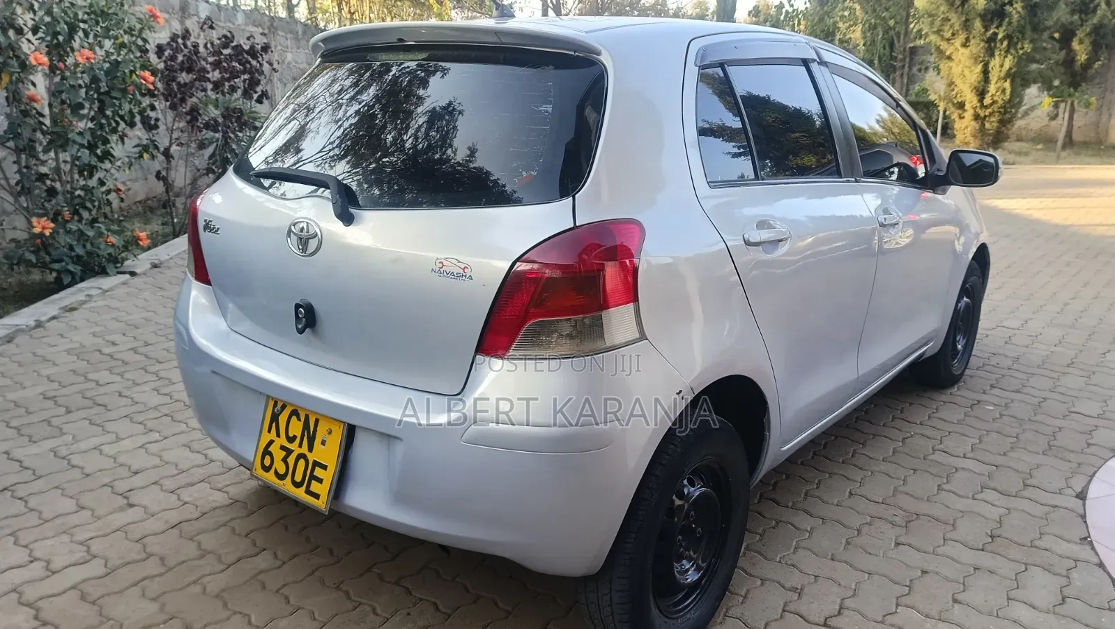 Toyota Vitz 2010 Purple