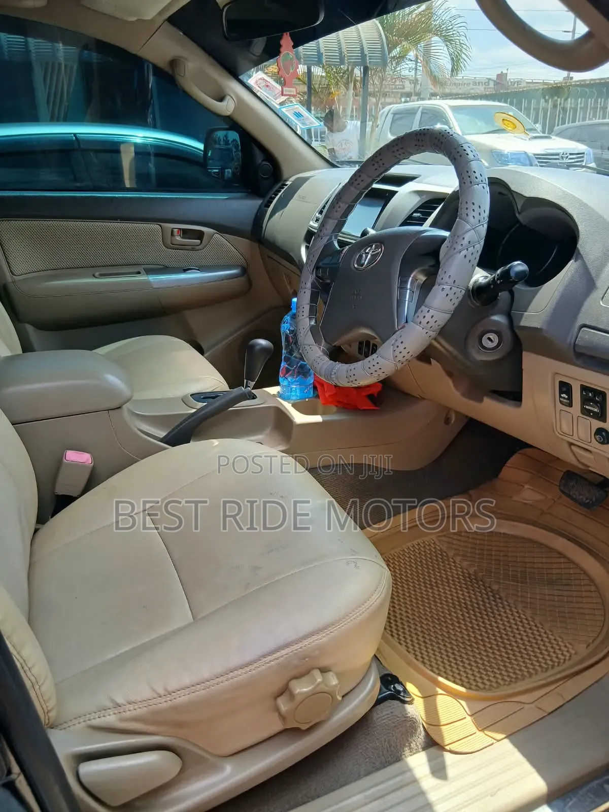 Toyota Hilux 3.0 D-4D 4x4 2014 Black