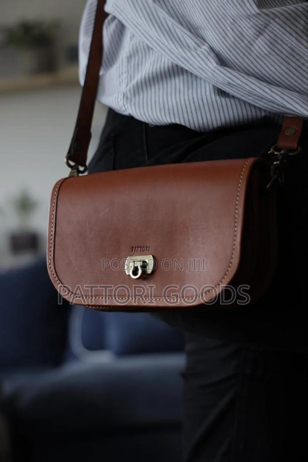 Leather Sleeve - thumbnail 5