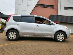 Nissan Note 2012 Silver