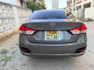 Toyota Belta 2022 Gray