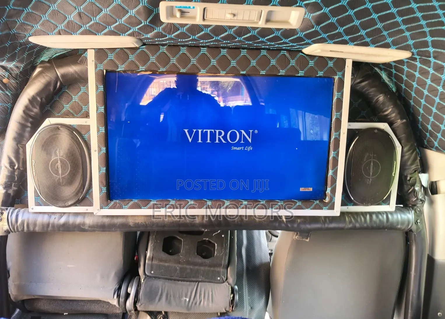 Toyota HiAce 2025 White