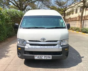 Toyota HiAce 2025 White