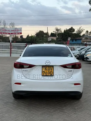 Mazda Axela 2018 White