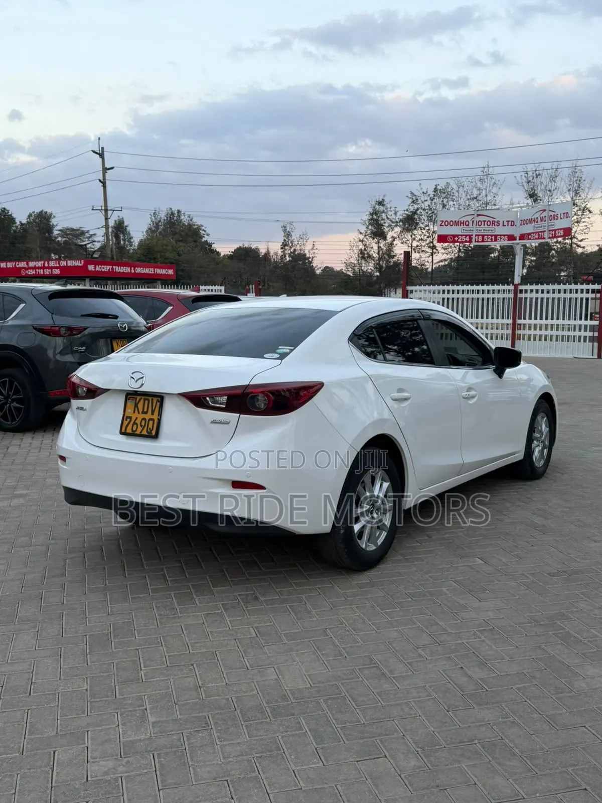 Mazda Axela 2018 White