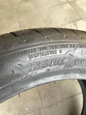 255 /40 R18 Goodyear Tyres 99y Eagle F1 Asymmetric 3 Runflat