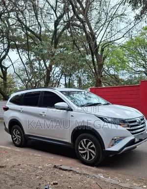 Toyota Rush 2018 White