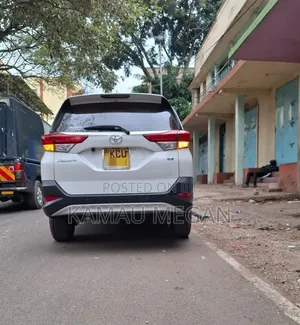 Toyota Rush 2018 White